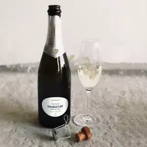 Personalized label for brut champagne special cuvée – elegance and sobriety