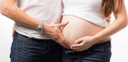 Announcement of pregnancy and birth