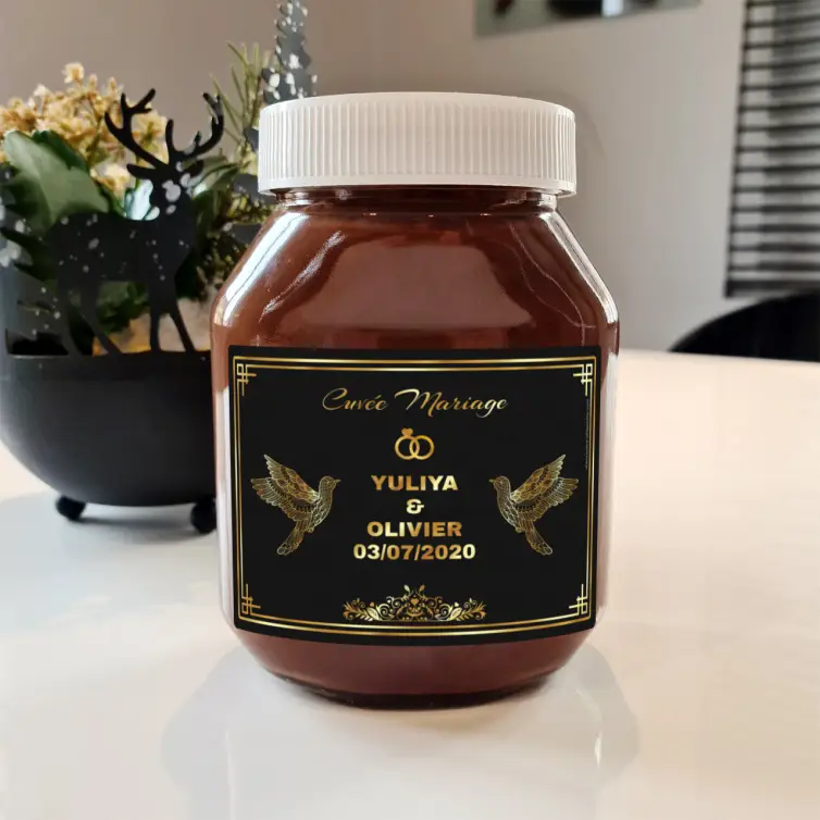 Custom wedding label, elegant matte black and gold, for unique cuvée