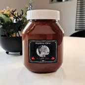 Étiquette personnalisée baptême élégante, photo et cœurs sur fond noir mat