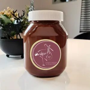 personalisierte runde etikette zur geburt eines mädchens, storch