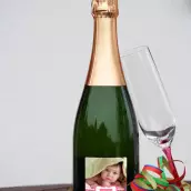 Étiquette de baptême personnalisée avec photo pour fille – Modèle rose à pois et bande rayée