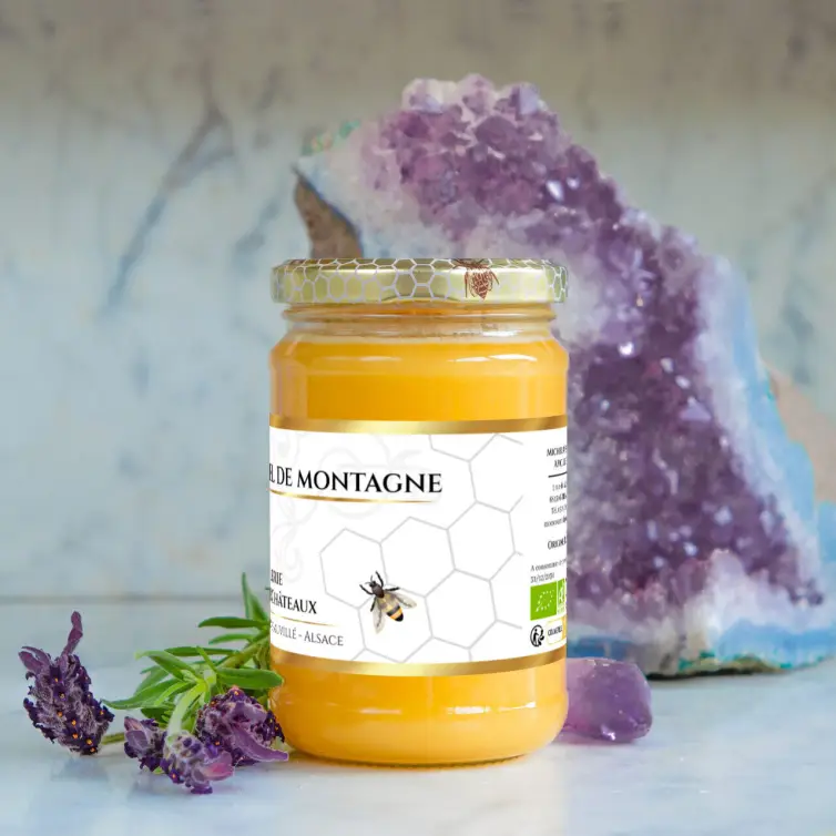 Custom label for mountain honey, refined beekeeping design