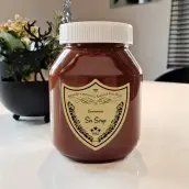 Étiquette personnalisée anniversaire, forme blason emblématique style grand cru