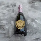 Étiquette personnalisée anniversaire, forme blason emblématique style grand cru