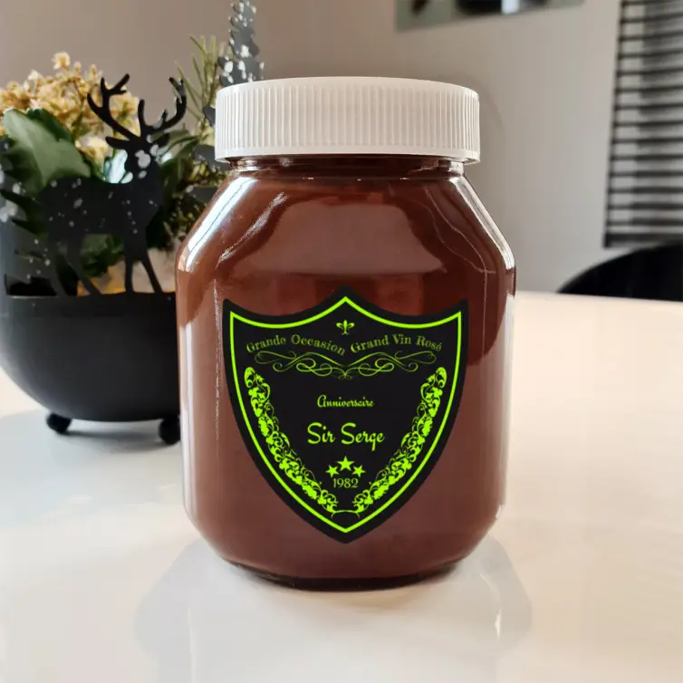 Étiquette personnalisée anniversaire blason, noir mat & vert fluo, style grand cru