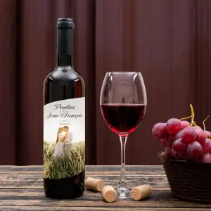 Personalized wedding label countryside photo, ultra glossy finish