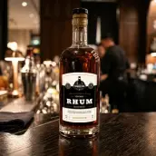 Étiquette personnalisée pour rhum classique