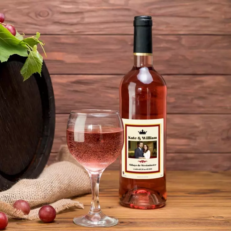 Étiquette personnalisée mariage royale Kate et William – Immortalisez votre événement avec élégance et majesté