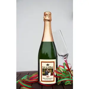 royal wedding personalized label – make your event elegant and majestic