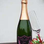 Étiquette personnalisée luxe pour bouteilles haut de gamme