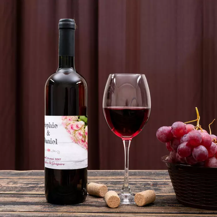 Étiquette de mariage personnalisée avec roses – Pour une célébration romantique et unique