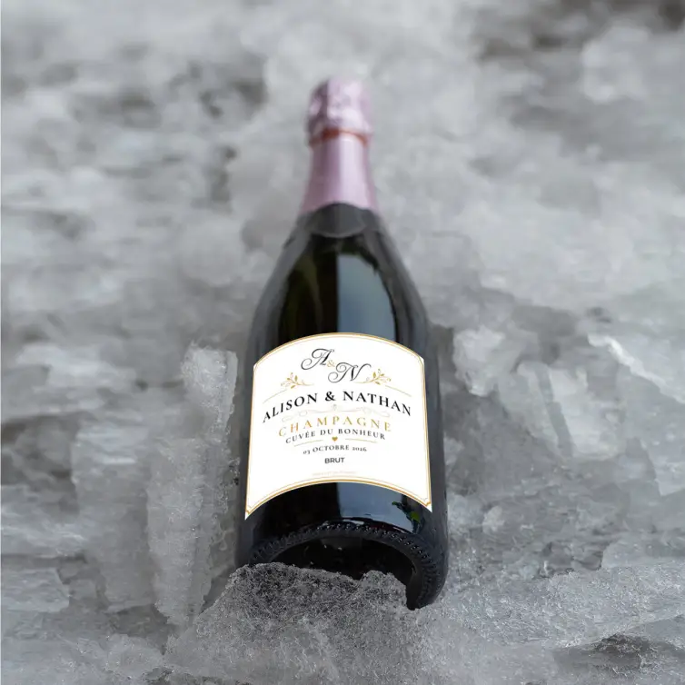 Étiquette champagne mariage personnalisée : design doré