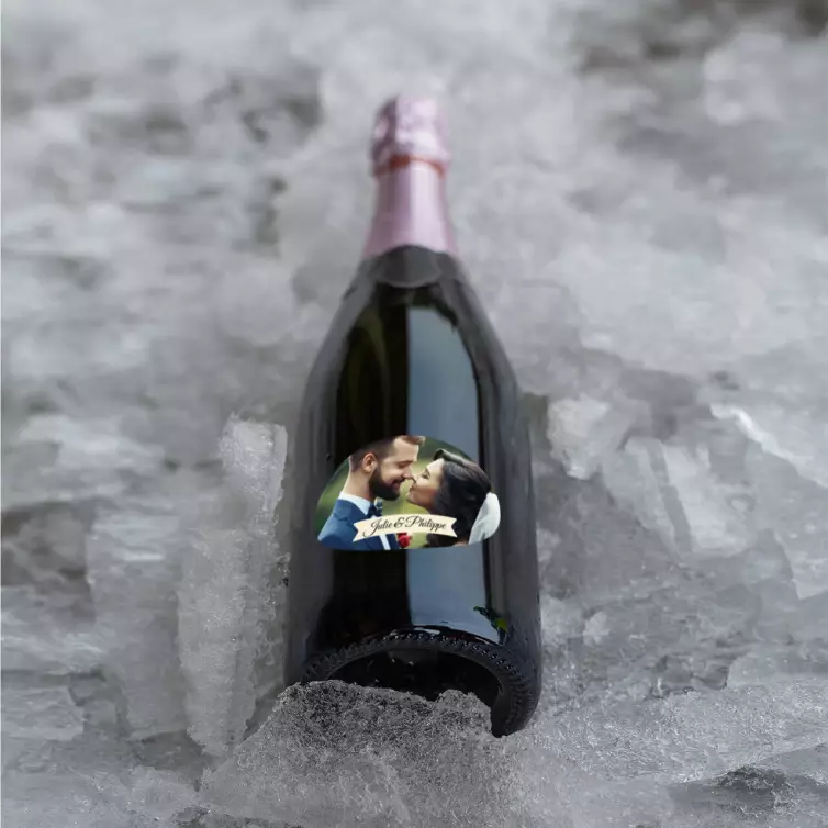 Étiquette de mariage personnalisée avec photo des mariés – Format ovale élégant