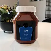 Étiquette personnalisée carrée noir mat pour anniversaire