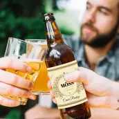 Étiquette personnalisée pour bouteille de champagne – design doré élégant et raffiné