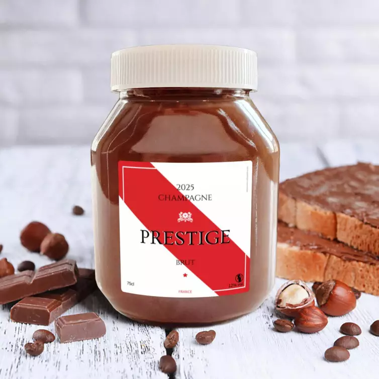 Custom label for brut champagne 2025 – modern and clean design