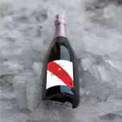 Custom label for brut champagne 2025 – modern and clean design