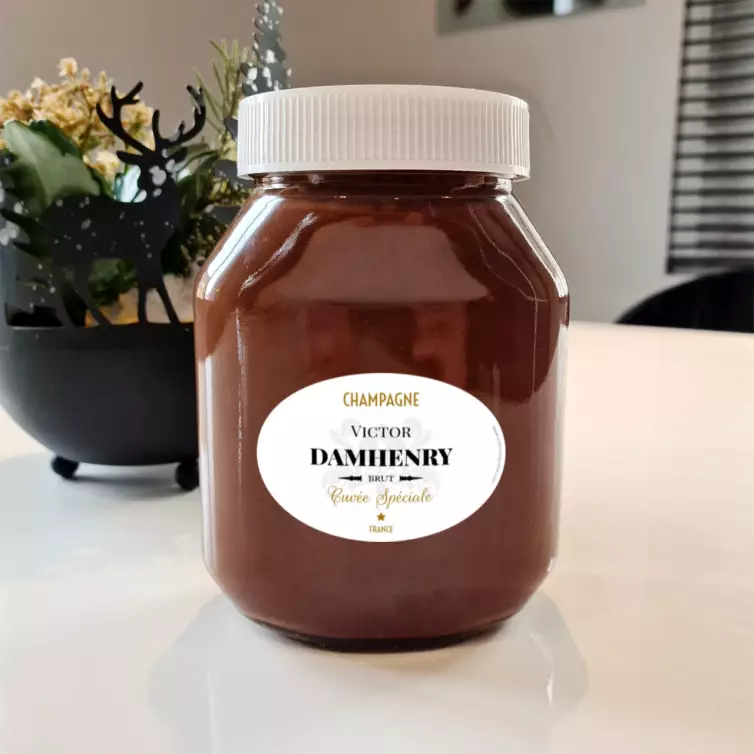 Custom label for brut champagne special cuvée – elegance and simplicity