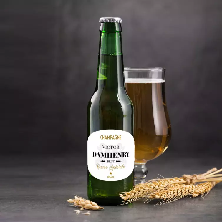 Custom label for brut champagne special cuvée – elegance and simplicity