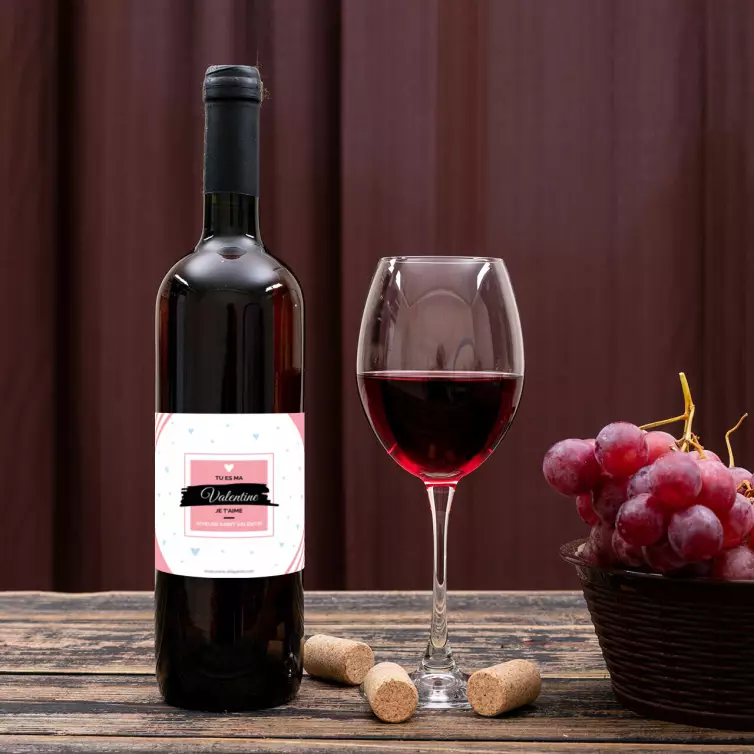 Étiquette personnalisée pour la Saint-Valentin avec design graphique moderne