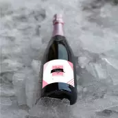 Étiquette personnalisée pour la Saint-Valentin avec design graphique moderne