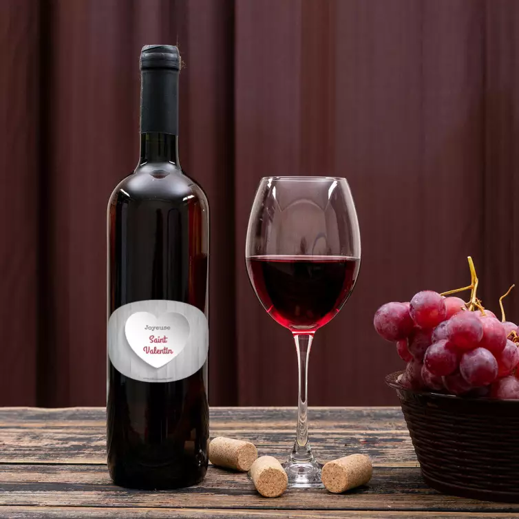 Personalized Valentine's Day minimalist heart-shaped label