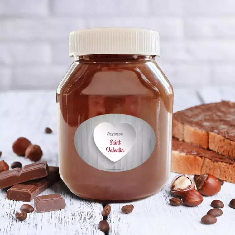 Personalized Valentine's Day minimalist heart-shaped label