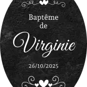 Étiquette personnalisée baptême élégante avec fond noir et écriture blanche