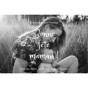 a unique gift to express your love through an elegant and timeless design