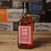 Personalized mother's day label with minimalist LOVE design