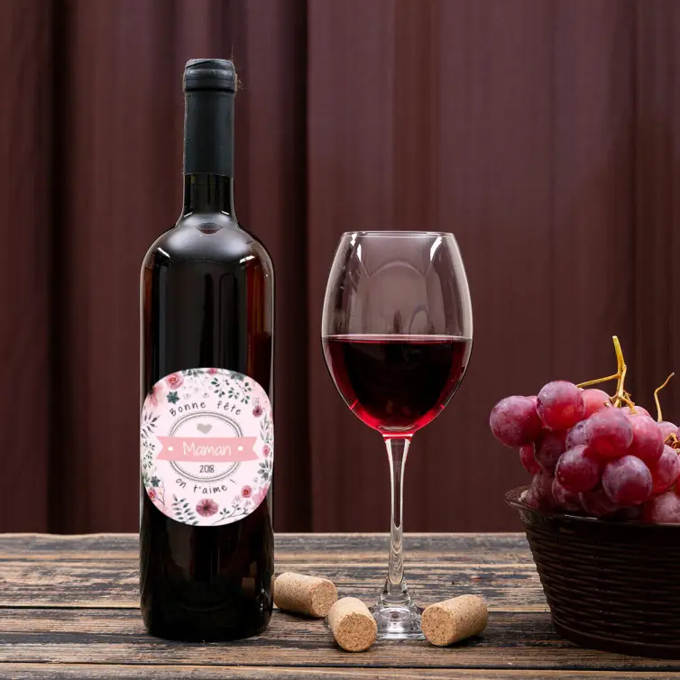 Personalized round label for mother's day with flowers and romantic design