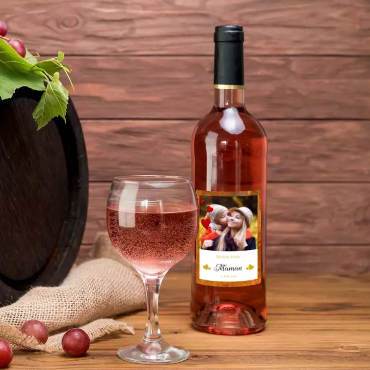 Étiquette personnalisée Bonne fête maman avec photo et cœurs dorés