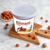 Custom hazelnut and cocoa nutella spread label