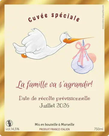 Custom label to announce a pregnancy in an original way