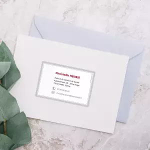 étiquette professionnelle personnalisée avec qr code pour vos coordonnées
