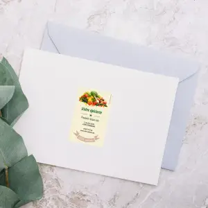 etichetta personalizzata per negozio di alimentari locale con design colorato e informazioni chiare