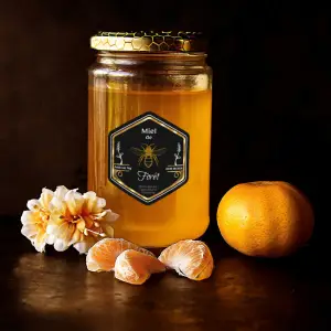 personalized honey label on premium black matte paper