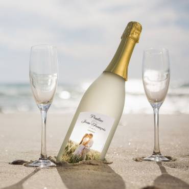 Étiquette autocollante personnalisée coupes bombées avec photo de mariage